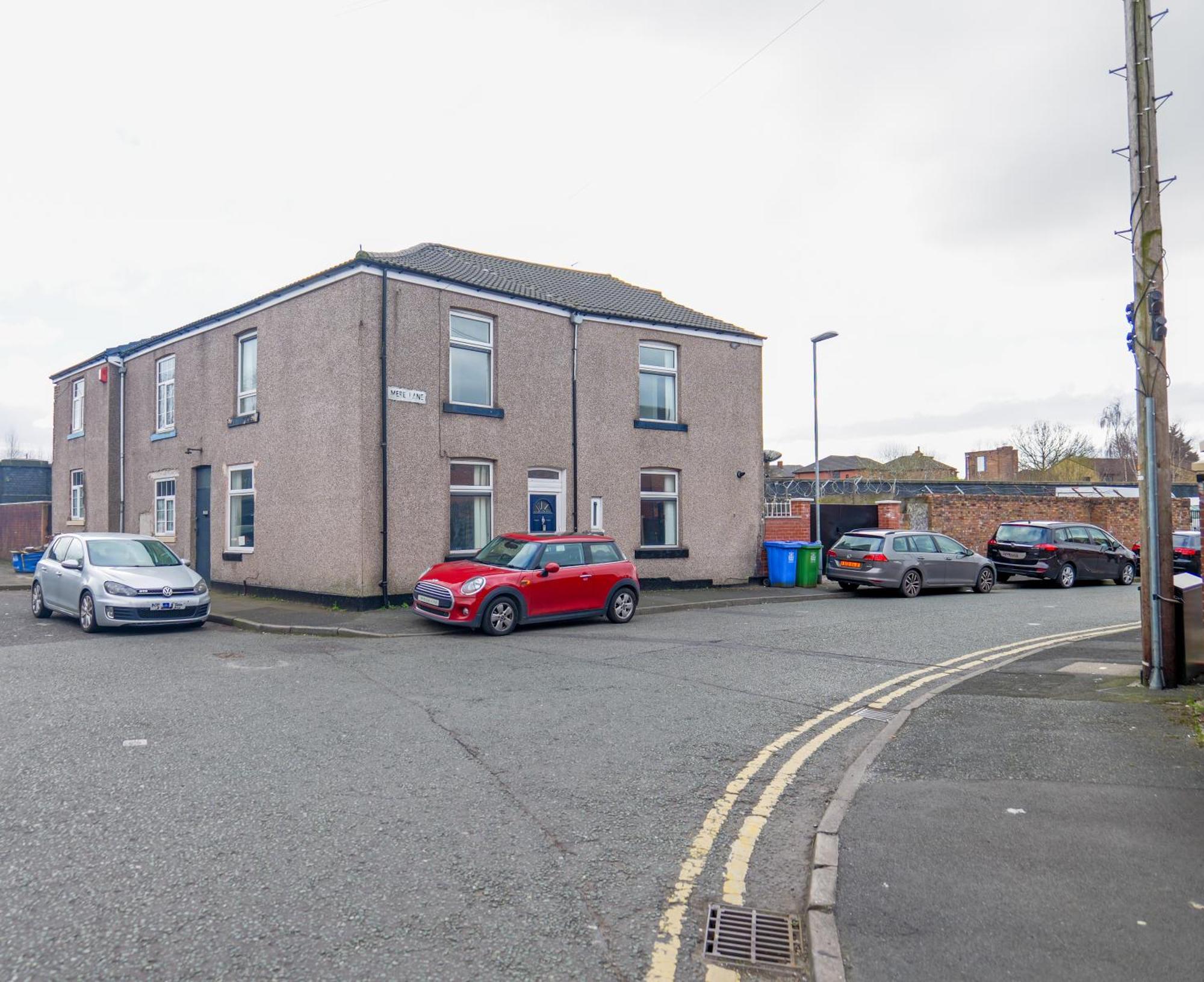 Rochdale 3 Bedroom House 2 Bath With Free Parking Sleeps 7 Exterior foto